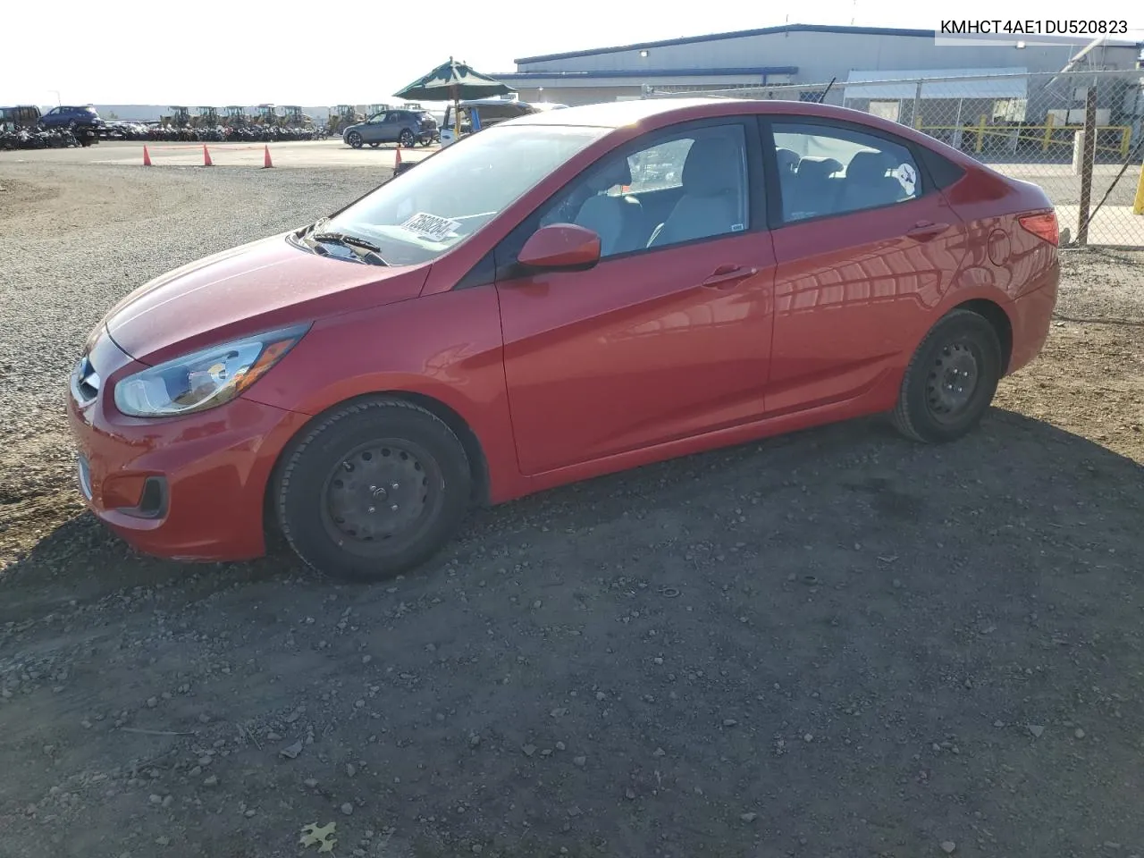 2013 Hyundai Accent Gls VIN: KMHCT4AE1DU520823 Lot: 73508264