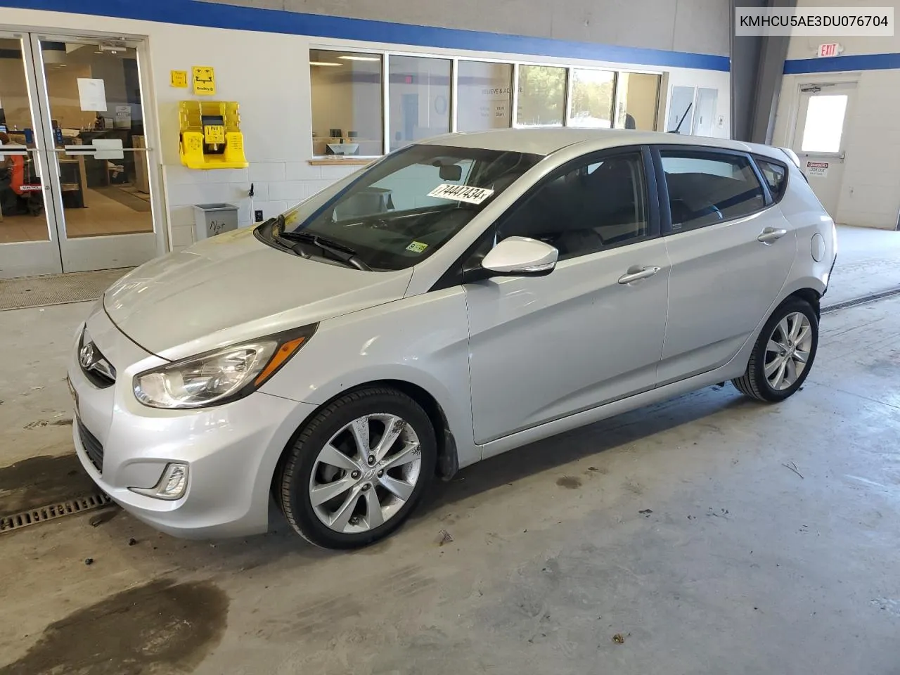 2013 Hyundai Accent Gls VIN: KMHCU5AE3DU076704 Lot: 74447434