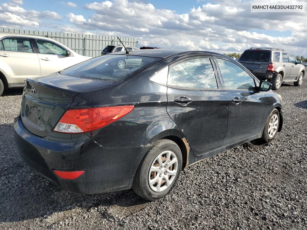 2013 Hyundai Accent Gls VIN: KMHCT4AE3DU432792 Lot: 74820994