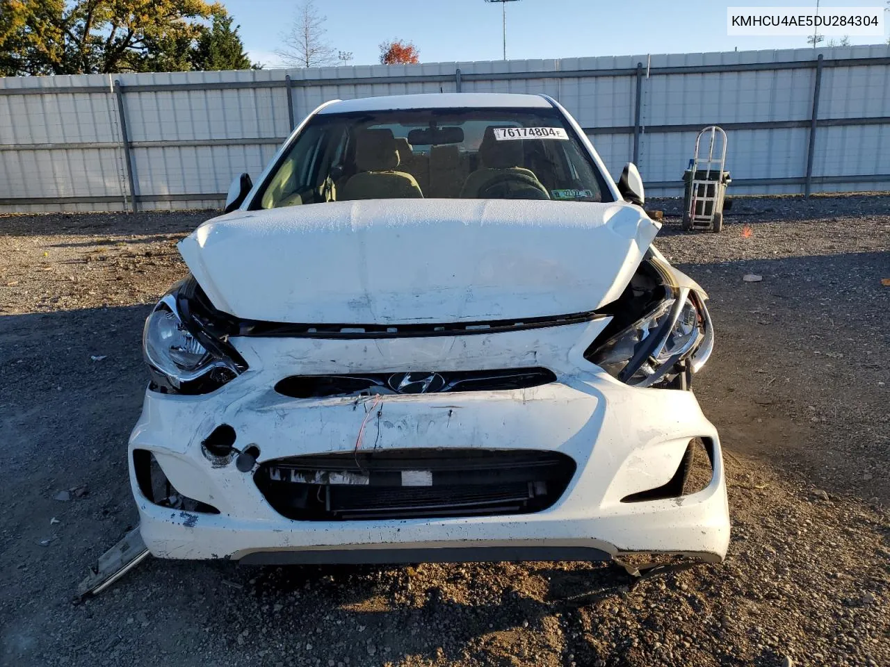 KMHCU4AE5DU284304 2013 Hyundai Accent Gls