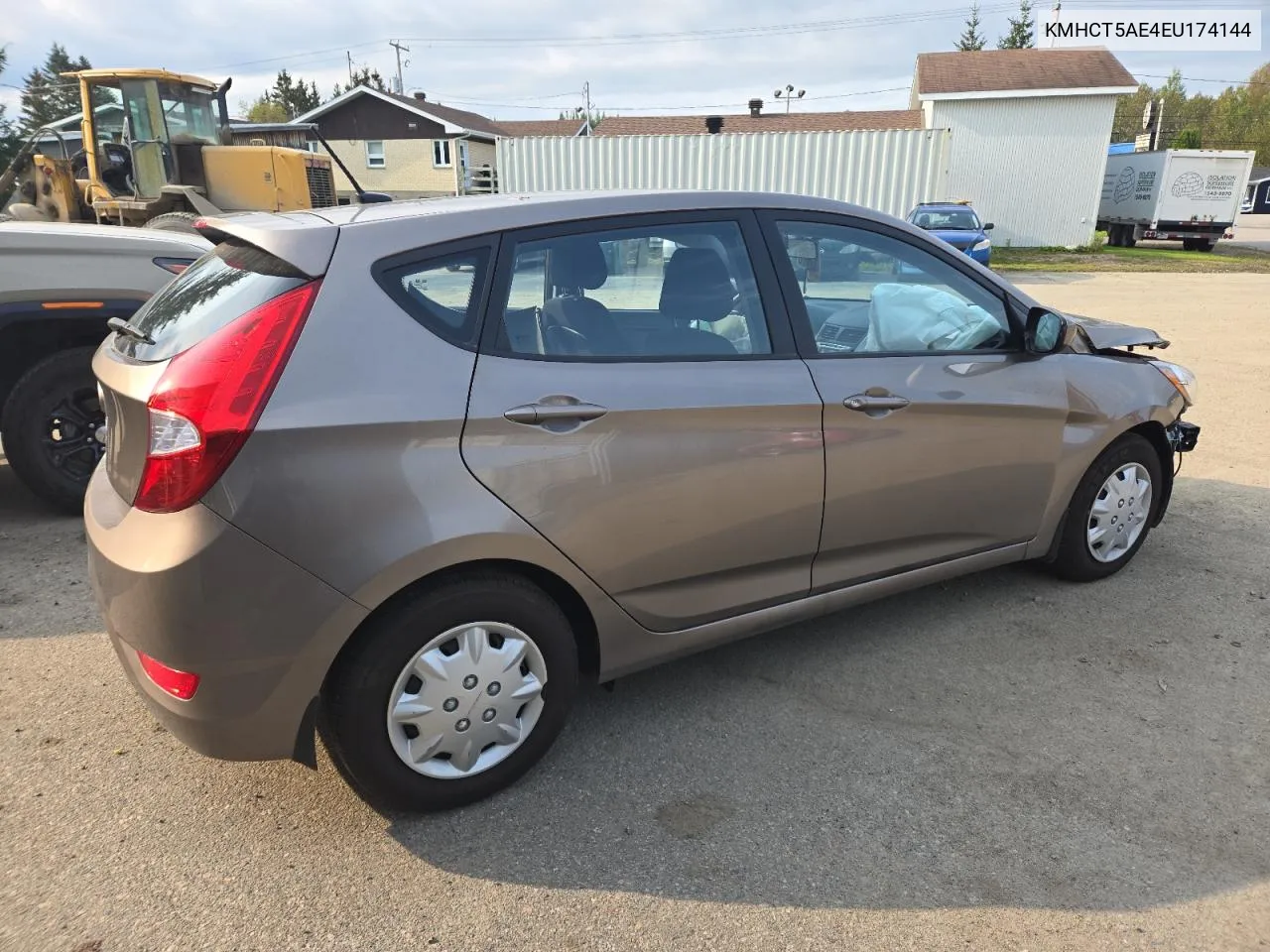 2014 Hyundai Accent Gls VIN: KMHCT5AE4EU174144 Lot: 70763454