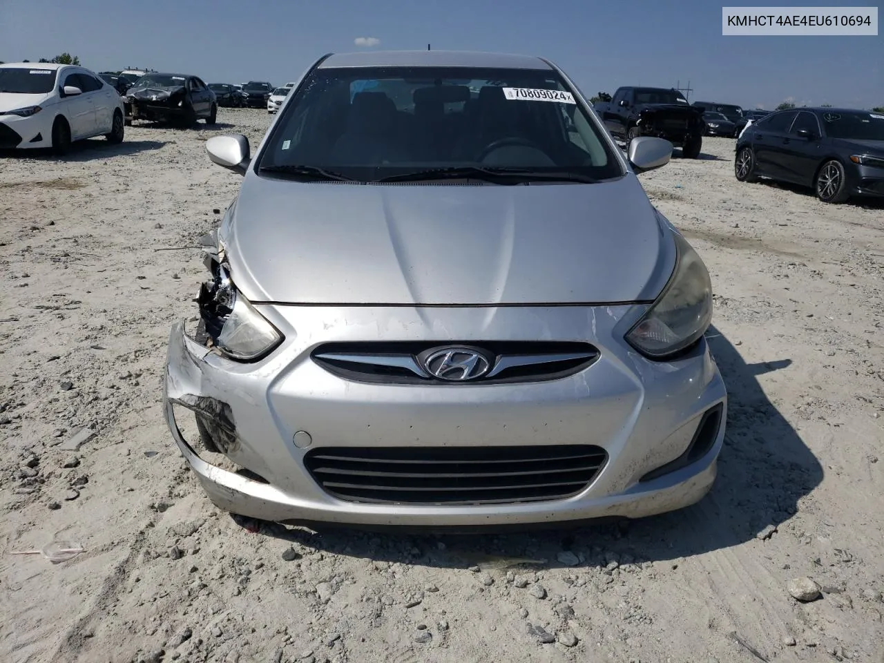 2014 Hyundai Accent Gls VIN: KMHCT4AE4EU610694 Lot: 70809024