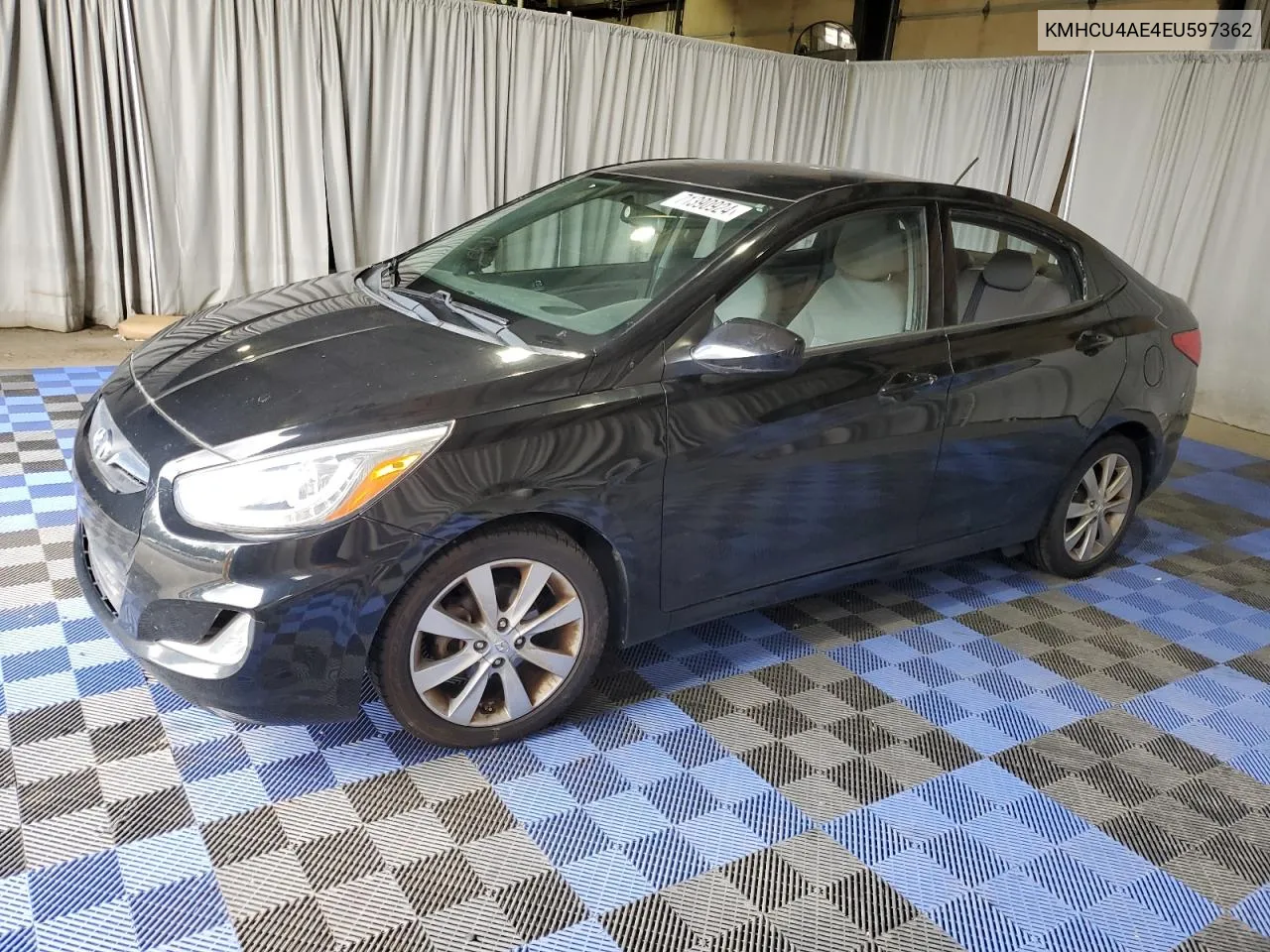 KMHCU4AE4EU597362 2014 Hyundai Accent Gls