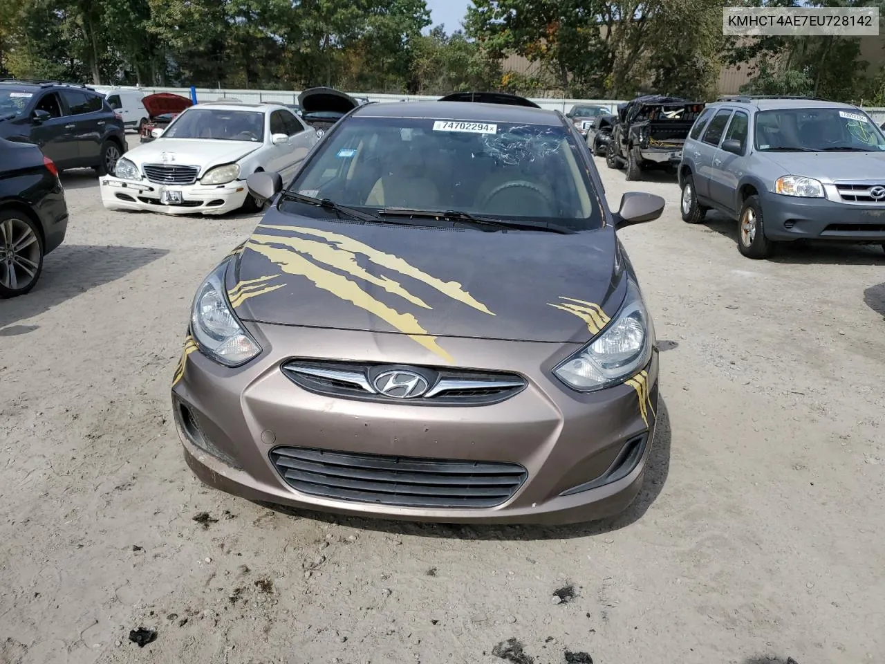 2014 Hyundai Accent Gls VIN: KMHCT4AE7EU728142 Lot: 74702294