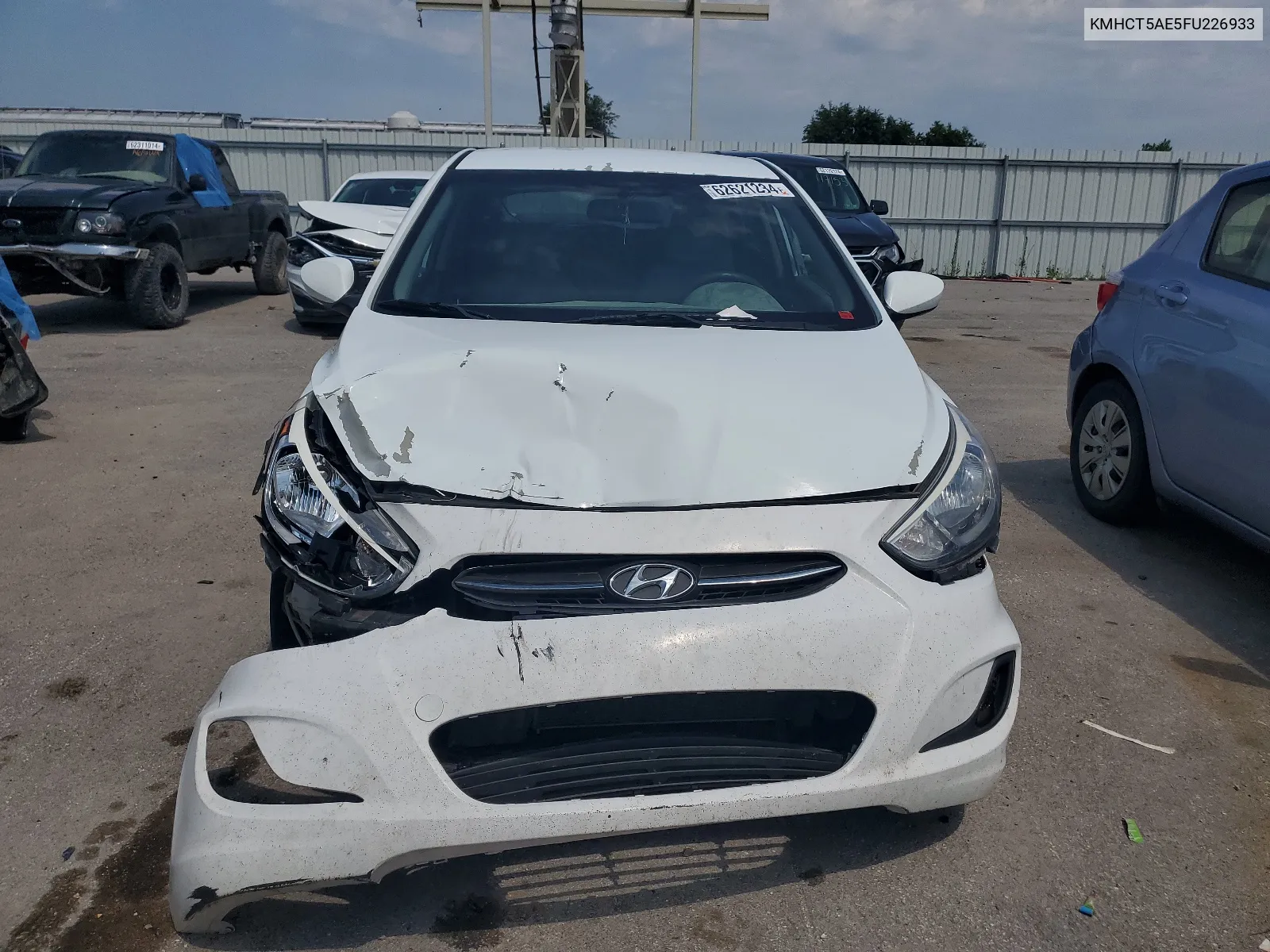 KMHCT5AE5FU226933 2015 Hyundai Accent Gs