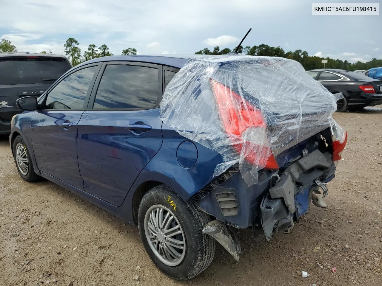 2015 Hyundai Accent Gs VIN: KMHCT5AE6FU198415 Lot: 69668324