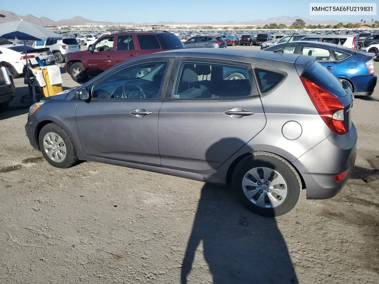 2015 Hyundai Accent Gs VIN: KMHCT5AE6FU219831 Lot: 73343014