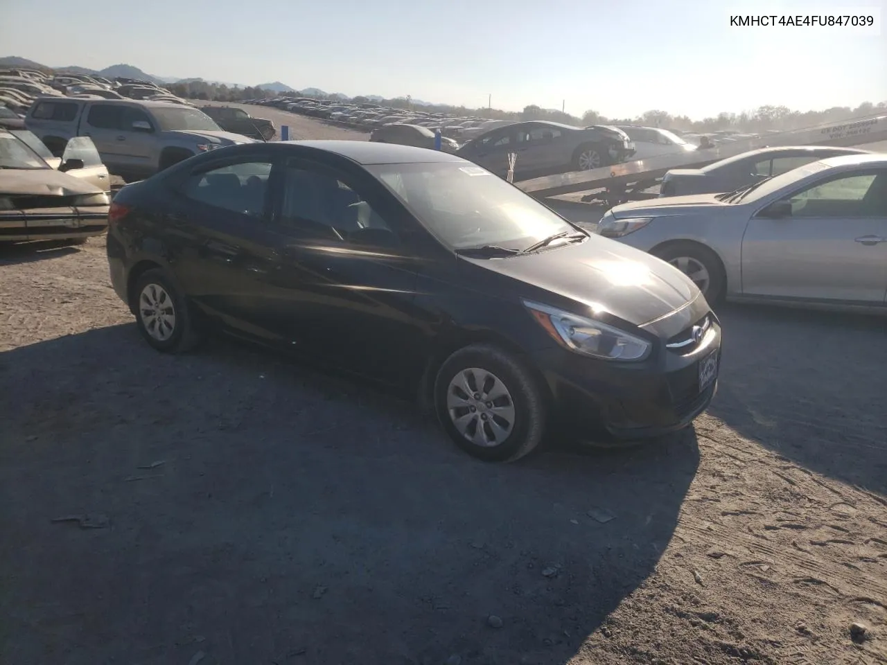 2015 Hyundai Accent Gls VIN: KMHCT4AE4FU847039 Lot: 78030604