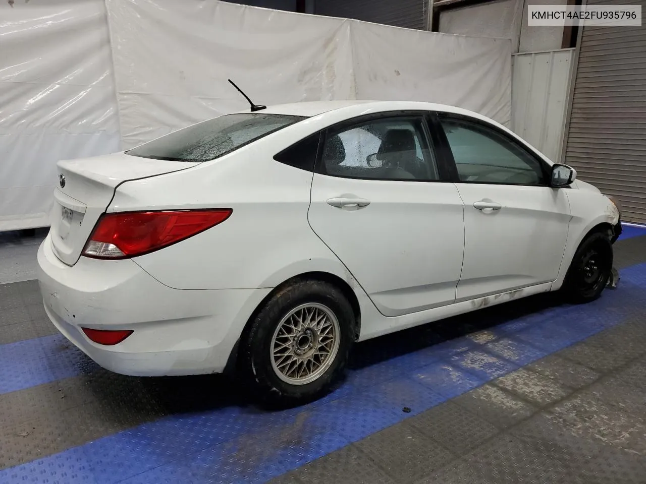 2015 Hyundai Accent Gls VIN: KMHCT4AE2FU935796 Lot: 79423554