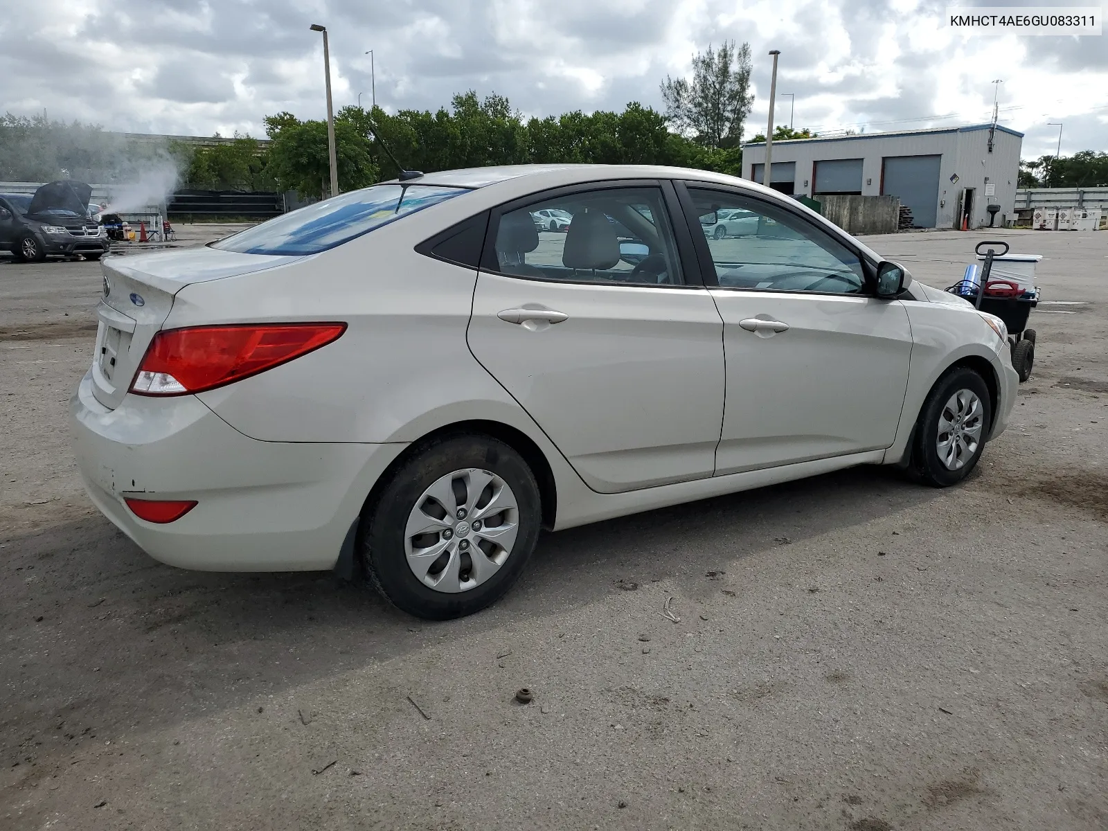 KMHCT4AE6GU083311 2016 Hyundai Accent Se