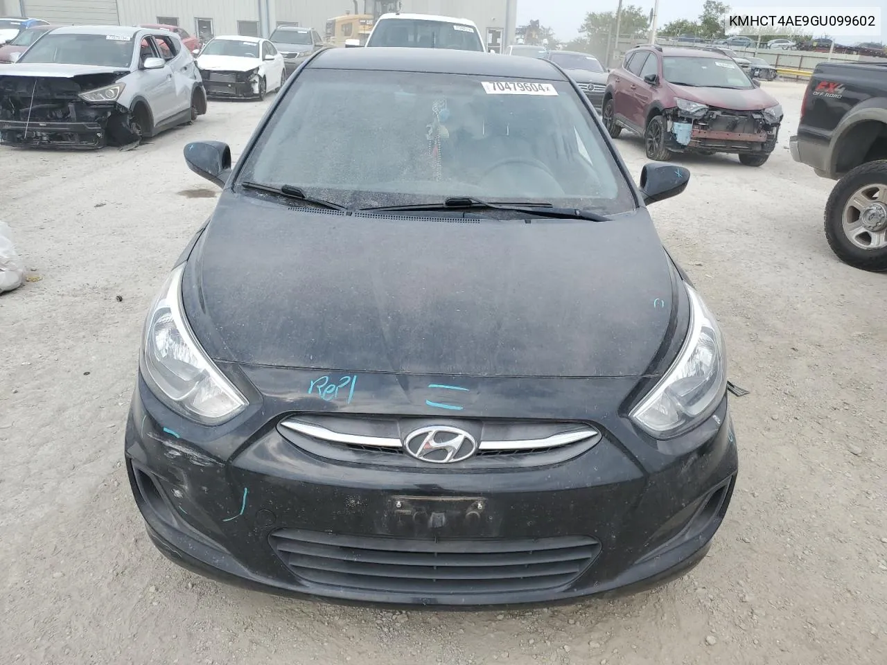 KMHCT4AE9GU099602 2016 Hyundai Accent Se