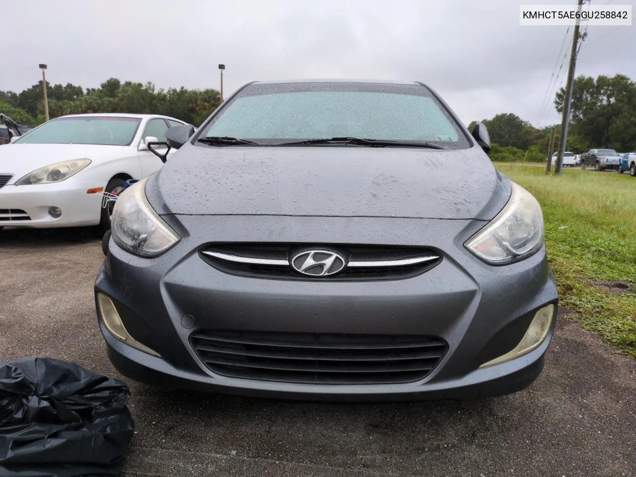 KMHCT5AE6GU258842 2016 Hyundai Accent Se