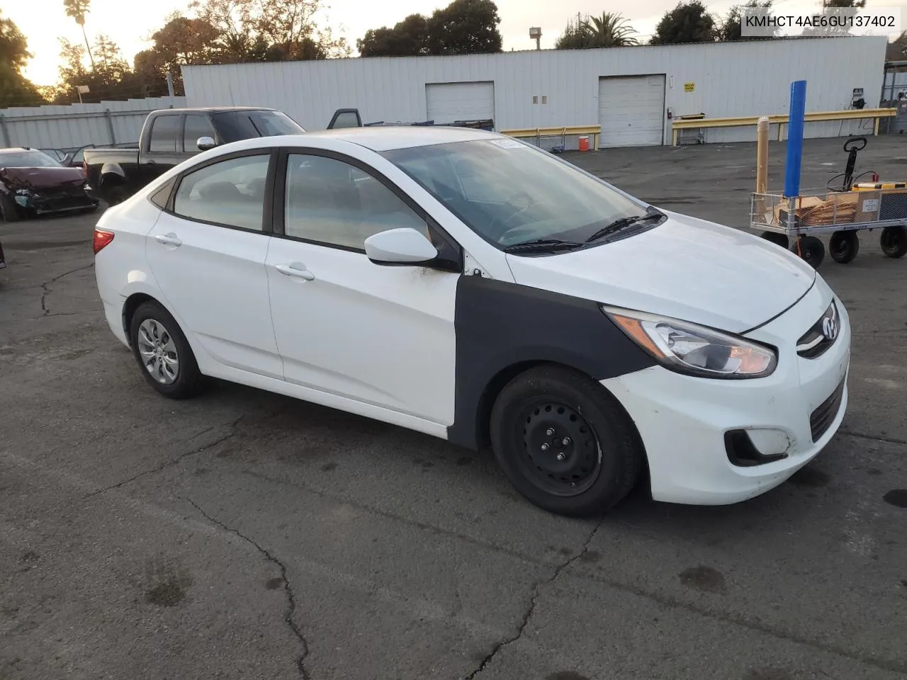 2016 Hyundai Accent Se VIN: KMHCT4AE6GU137402 Lot: 81554094