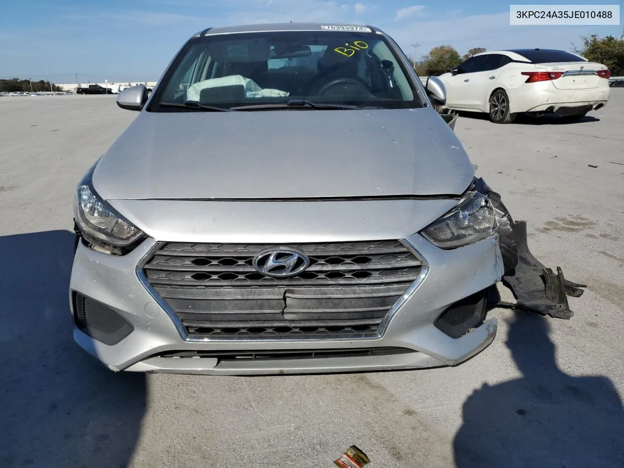 2018 Hyundai Accent Se VIN: 3KPC24A35JE010488 Lot: 76393974