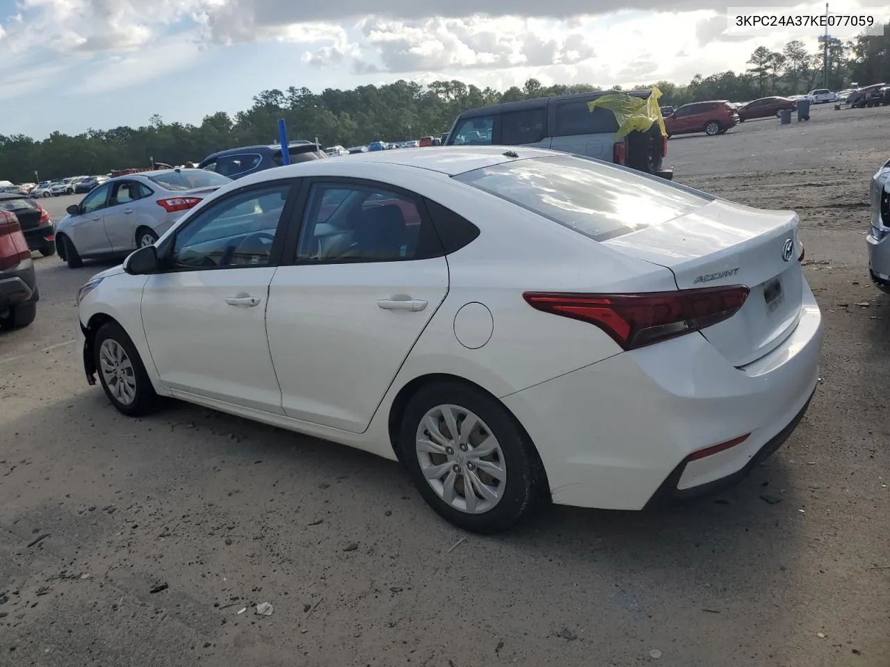 3KPC24A37KE077059 2019 Hyundai Accent Se