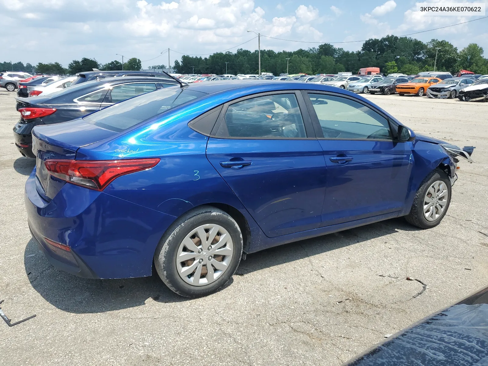 3KPC24A36KE070622 2019 Hyundai Accent Se