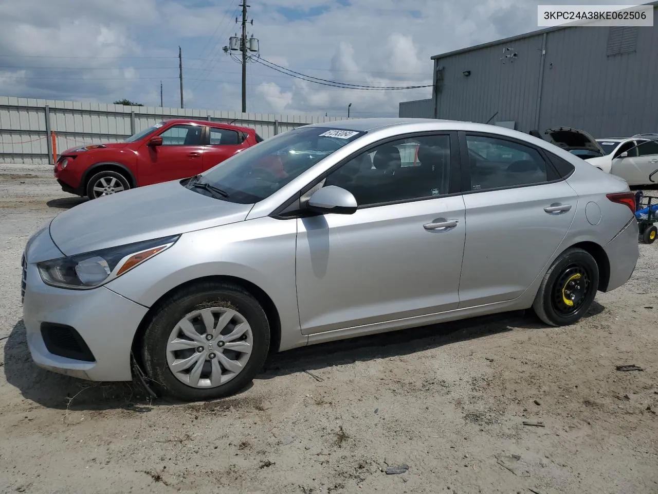 3KPC24A38KE062506 2019 Hyundai Accent Se