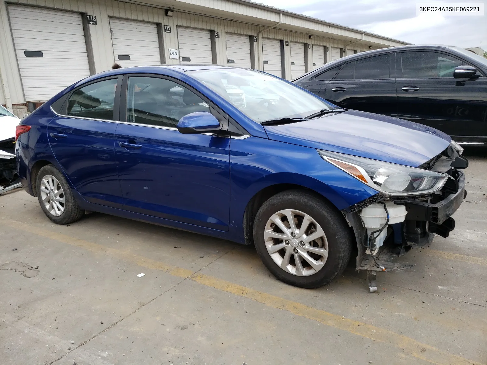 2019 Hyundai Accent Se VIN: 3KPC24A35KE069221 Lot: 67399364