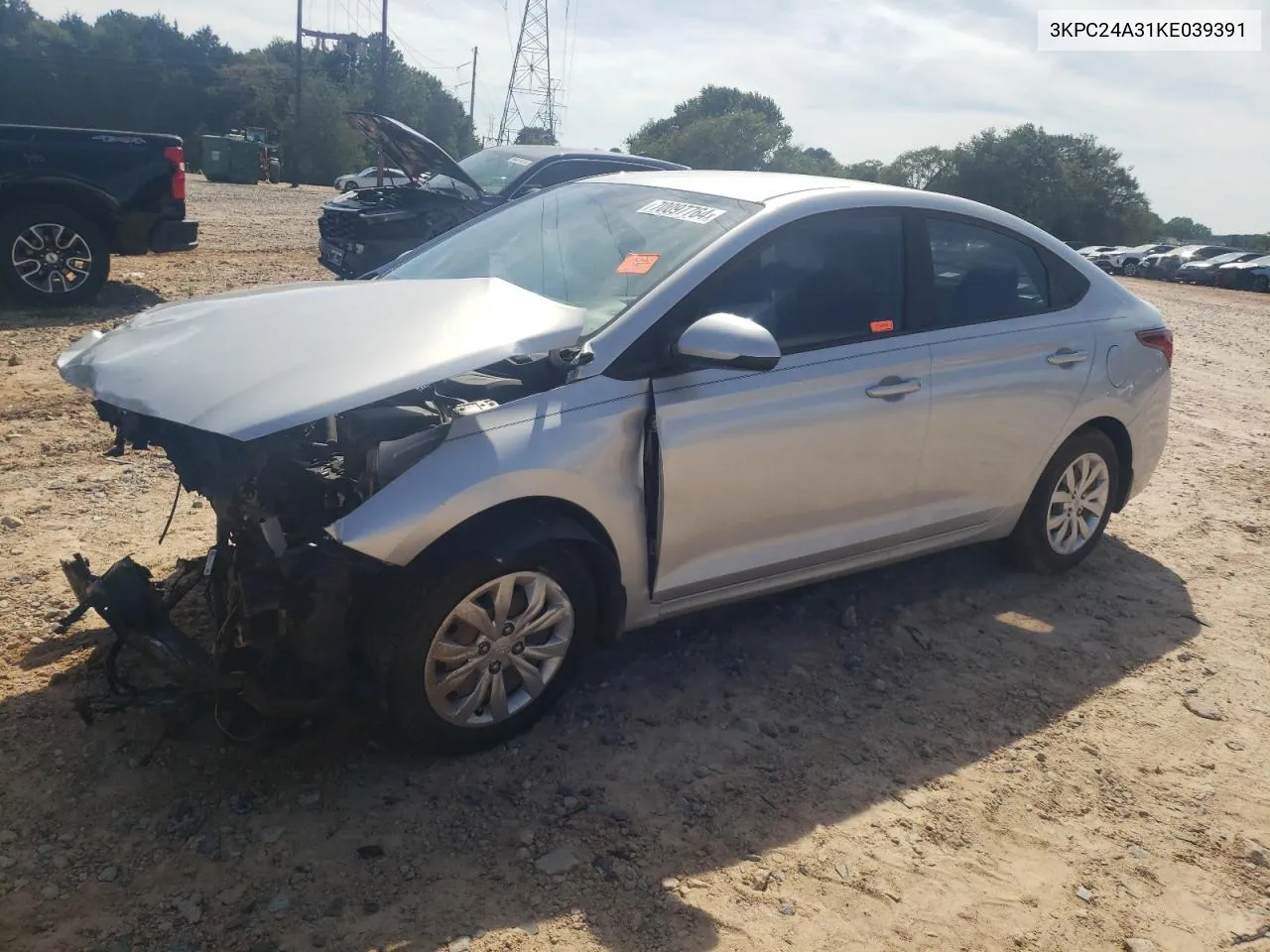 3KPC24A31KE039391 2019 Hyundai Accent Se