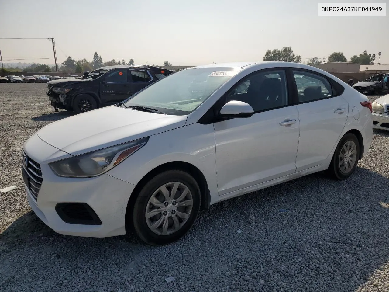 3KPC24A37KE044949 2019 Hyundai Accent Se