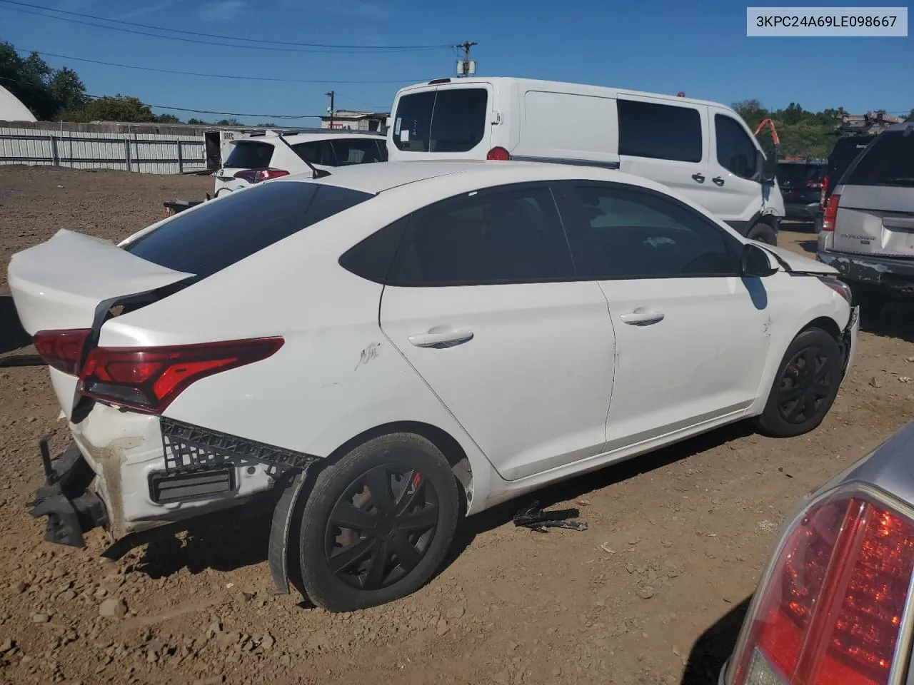 3KPC24A69LE098667 2020 Hyundai Accent Se