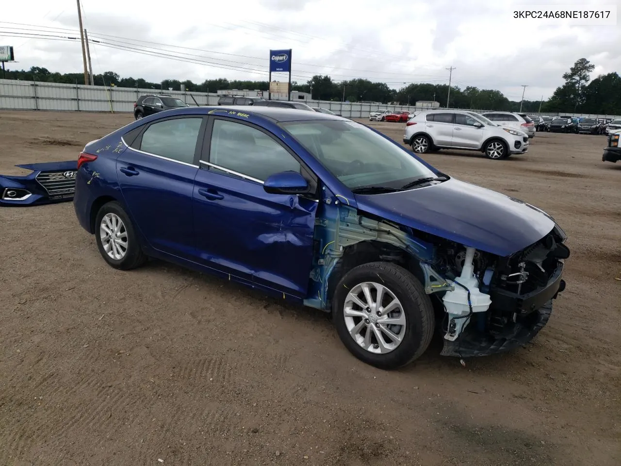 3KPC24A68NE187617 2022 Hyundai Accent Se