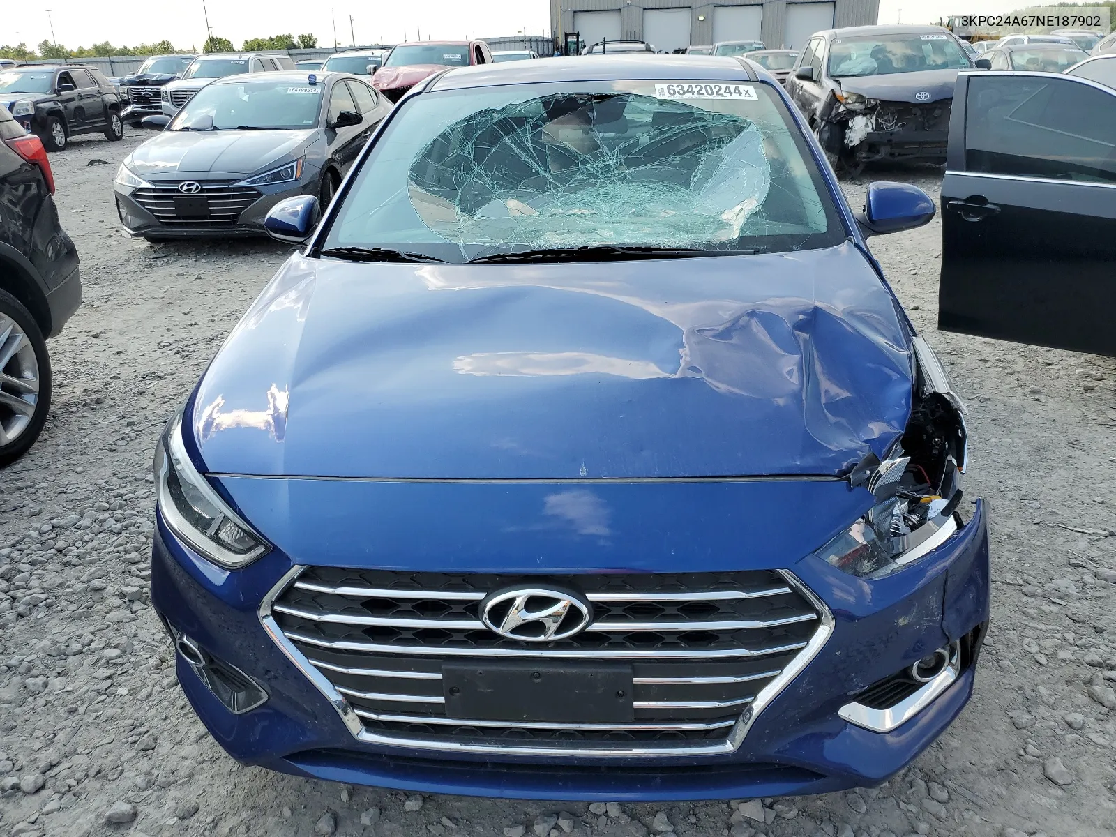 3KPC24A67NE187902 2022 Hyundai Accent Se