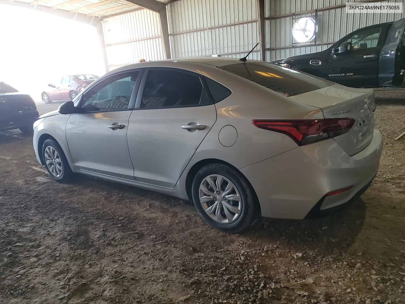 3KPC24A69NE175055 2022 Hyundai Accent Se