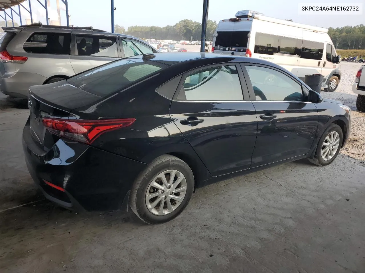 3KPC24A64NE162732 2022 Hyundai Accent Se