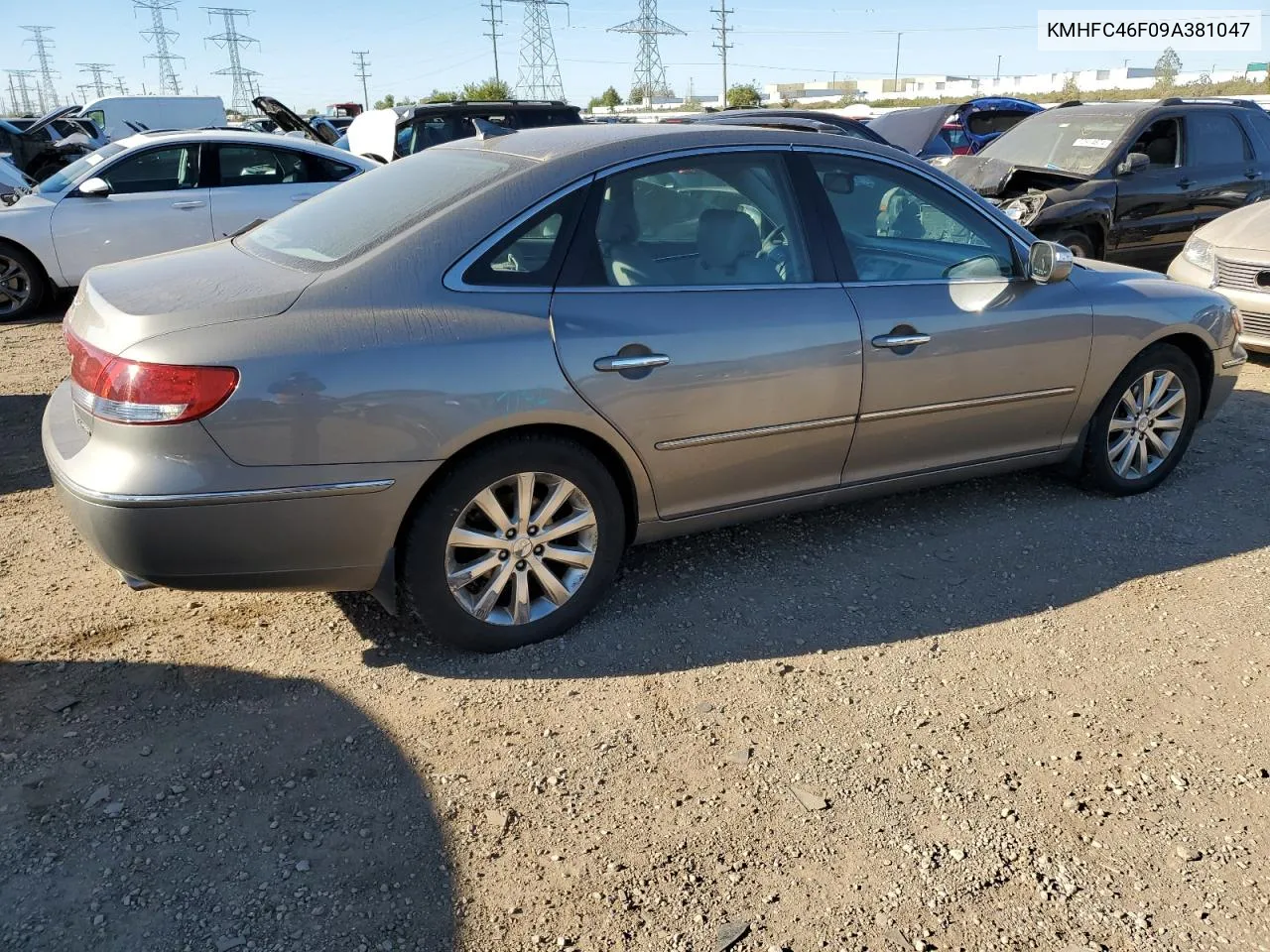 2009 Hyundai Azera Se VIN: KMHFC46F09A381047 Lot: 71802614