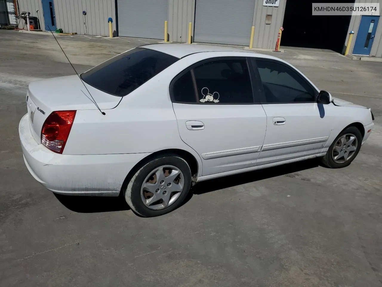 KMHDN46D35U126174 2005 Hyundai Elantra Gls