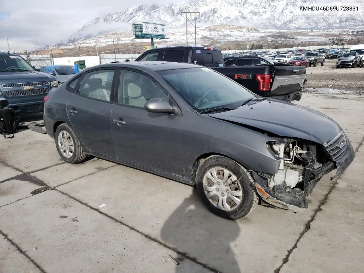 KMHDU46D69U723831 2009 Hyundai Elantra Gls