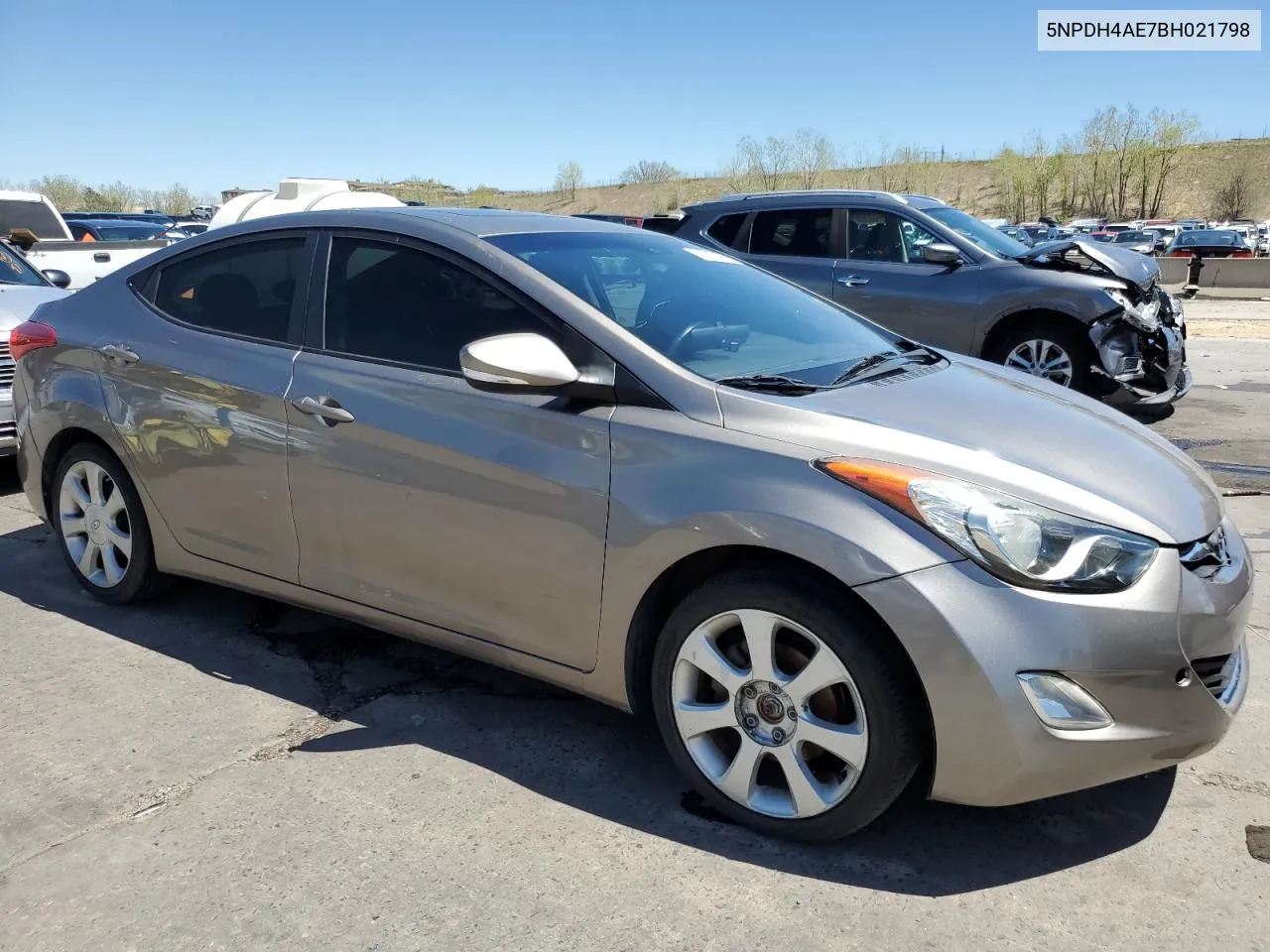 2011 Hyundai Elantra Gls VIN: 5NPDH4AE7BH021798 Lot: 53076474