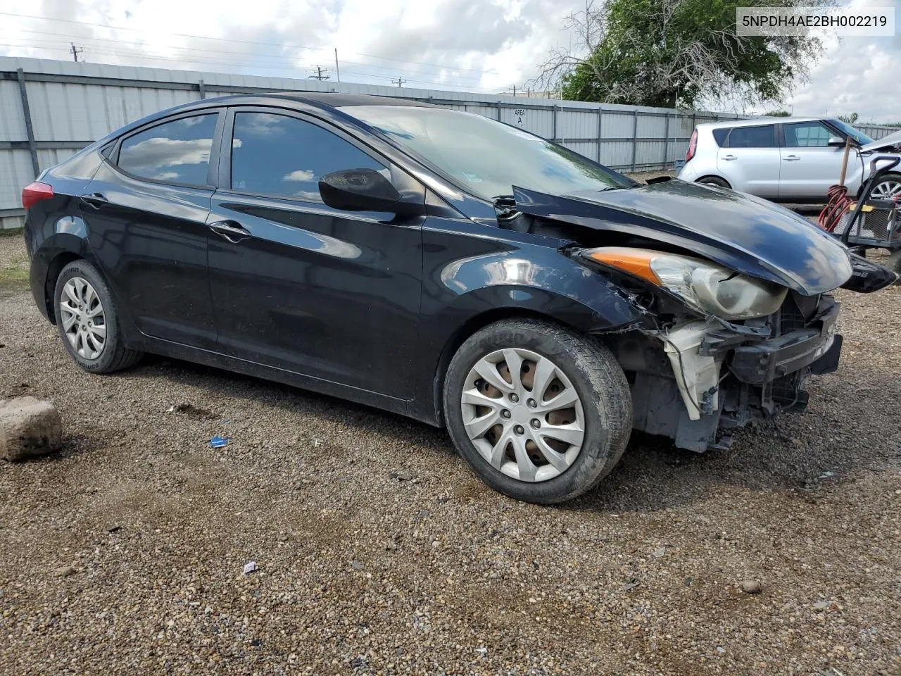 5NPDH4AE2BH002219 2011 Hyundai Elantra Gls