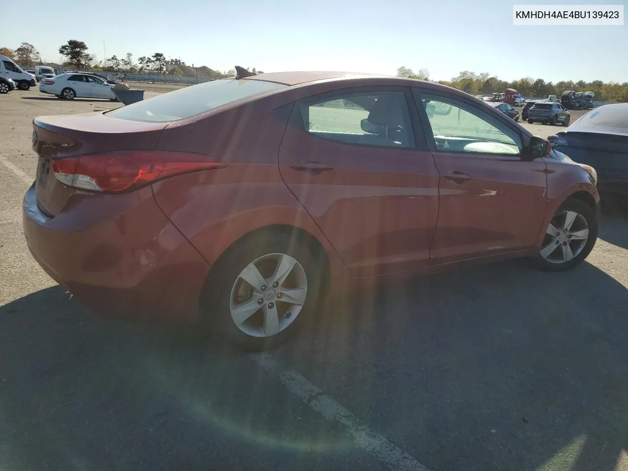 KMHDH4AE4BU139423 2011 Hyundai Elantra Gls