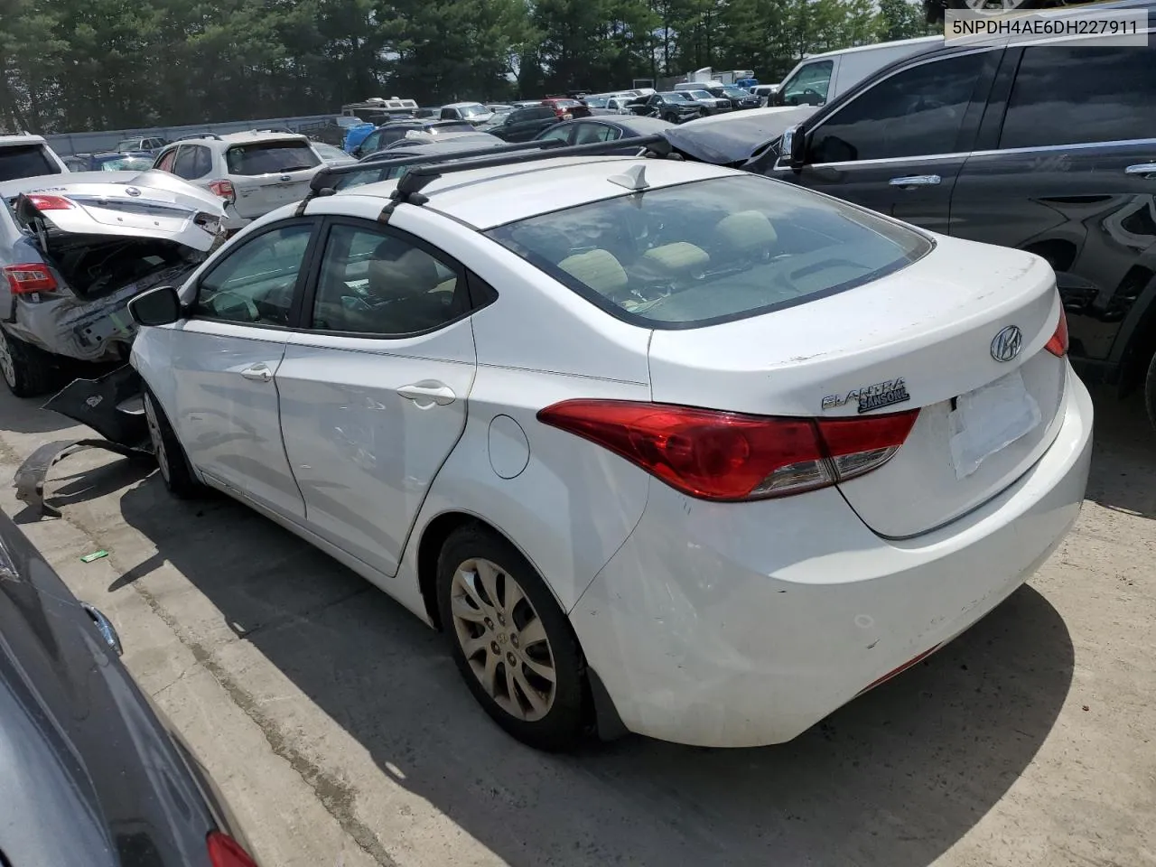 5NPDH4AE6DH227911 2013 Hyundai Elantra Gls