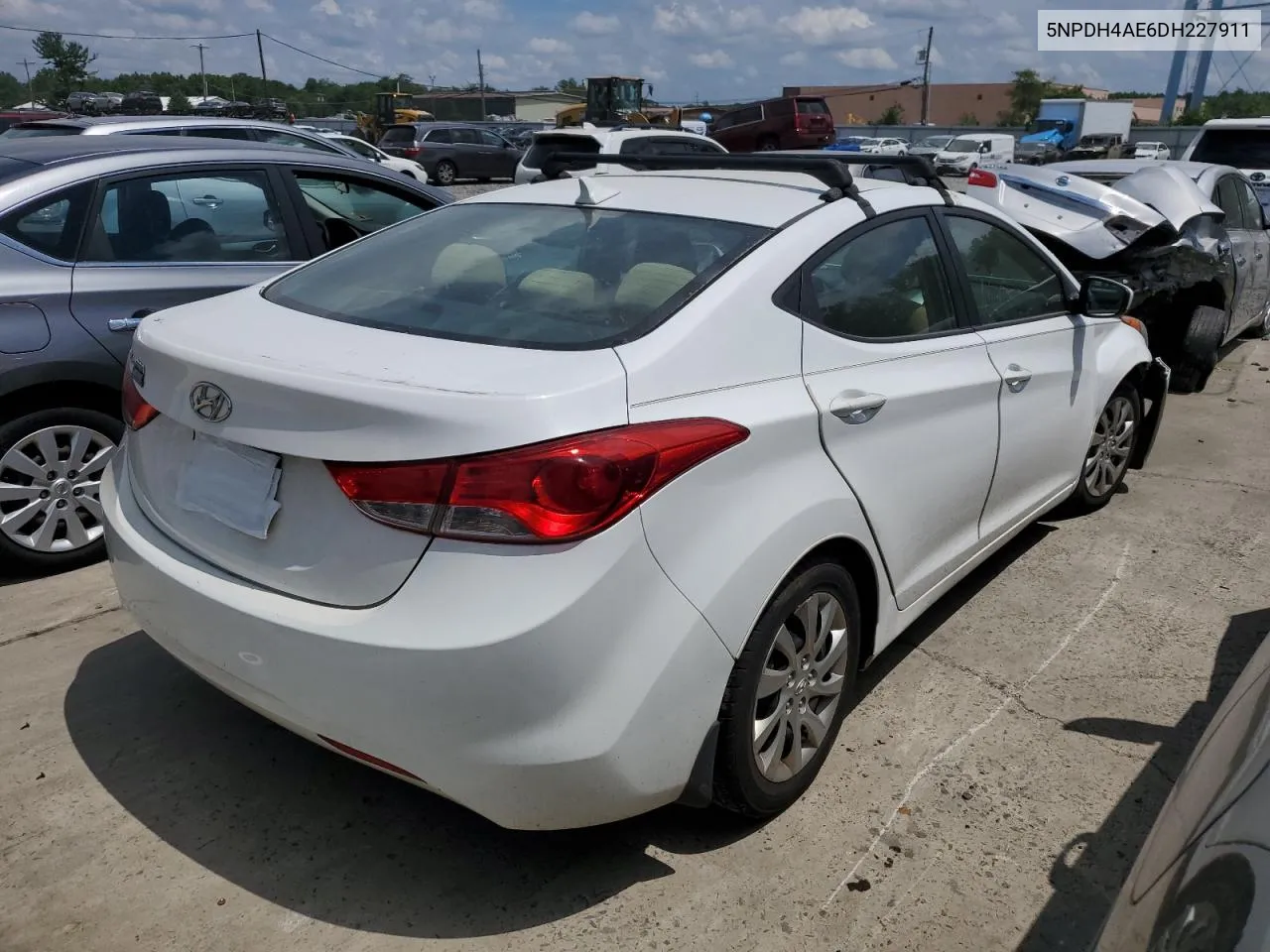 5NPDH4AE6DH227911 2013 Hyundai Elantra Gls