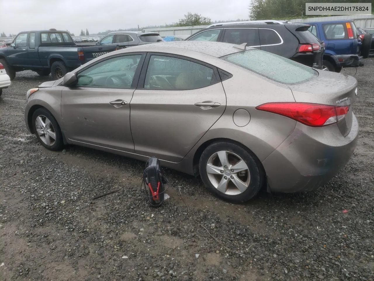 2013 Hyundai Elantra Gls VIN: 5NPDH4AE2DH175824 Lot: 68543144