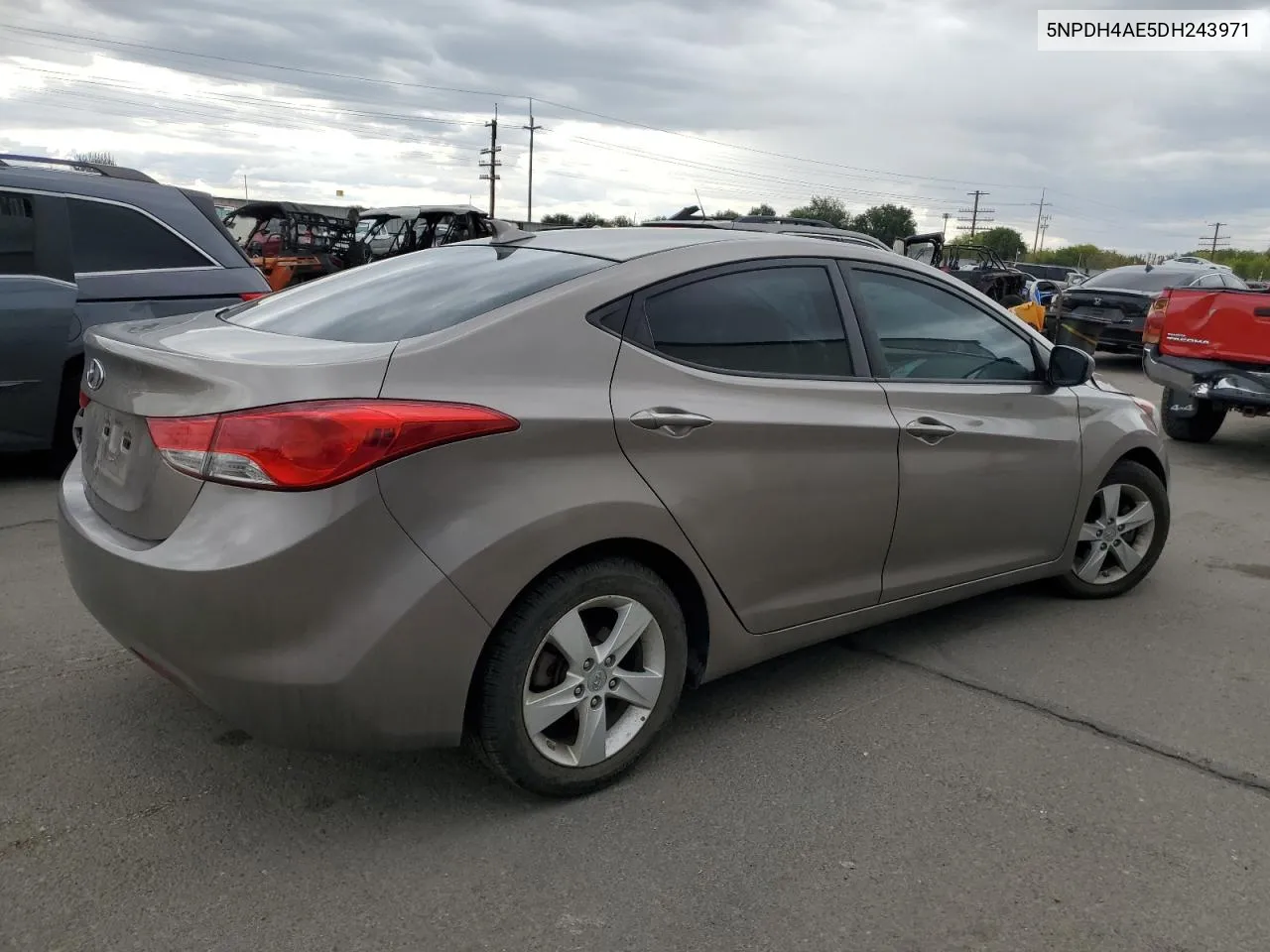 5NPDH4AE5DH243971 2013 Hyundai Elantra Gls