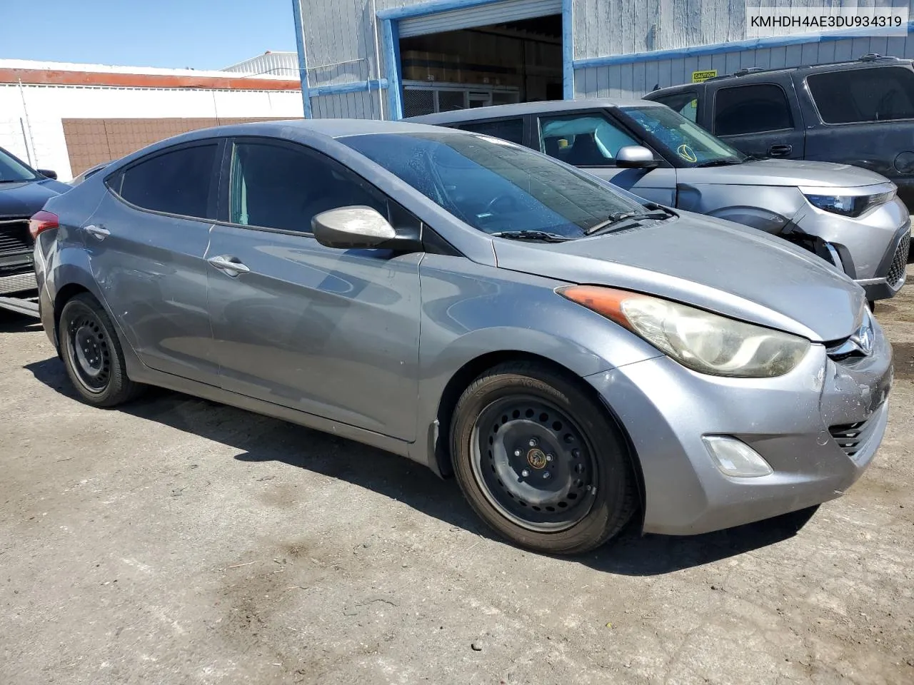 KMHDH4AE3DU934319 2013 Hyundai Elantra Gls