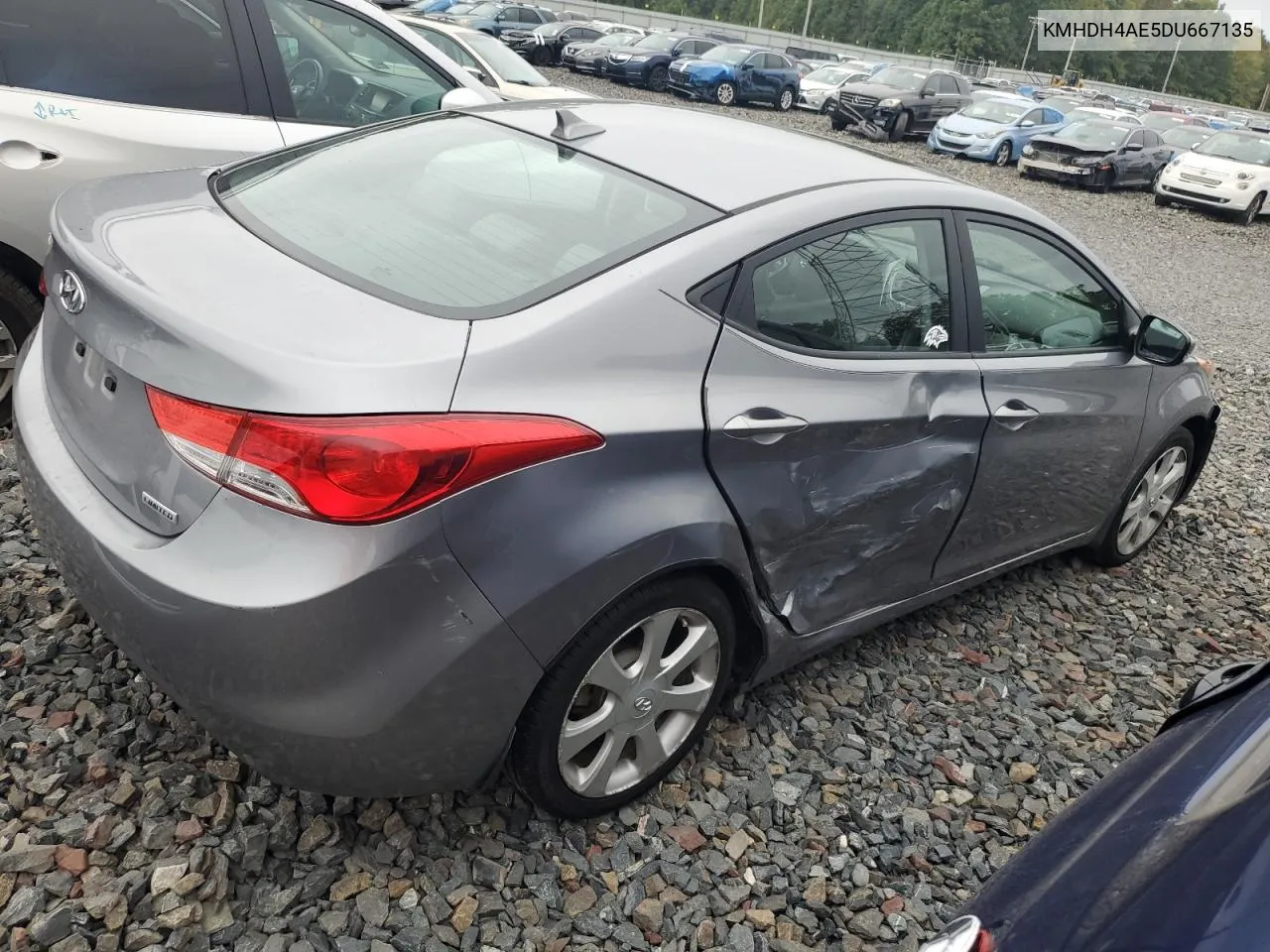 KMHDH4AE5DU667135 2013 Hyundai Elantra Gls