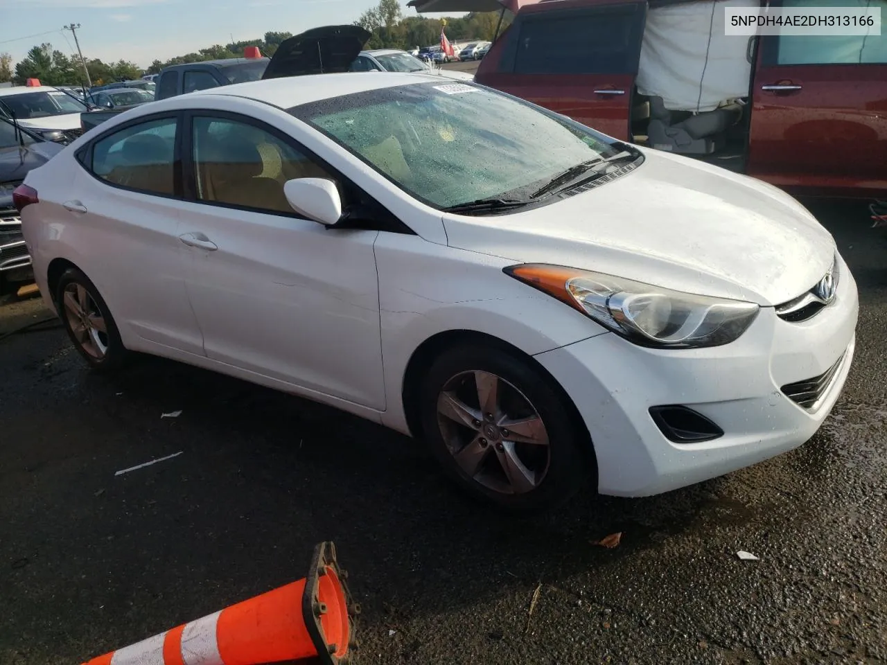 5NPDH4AE2DH313166 2013 Hyundai Elantra Gls