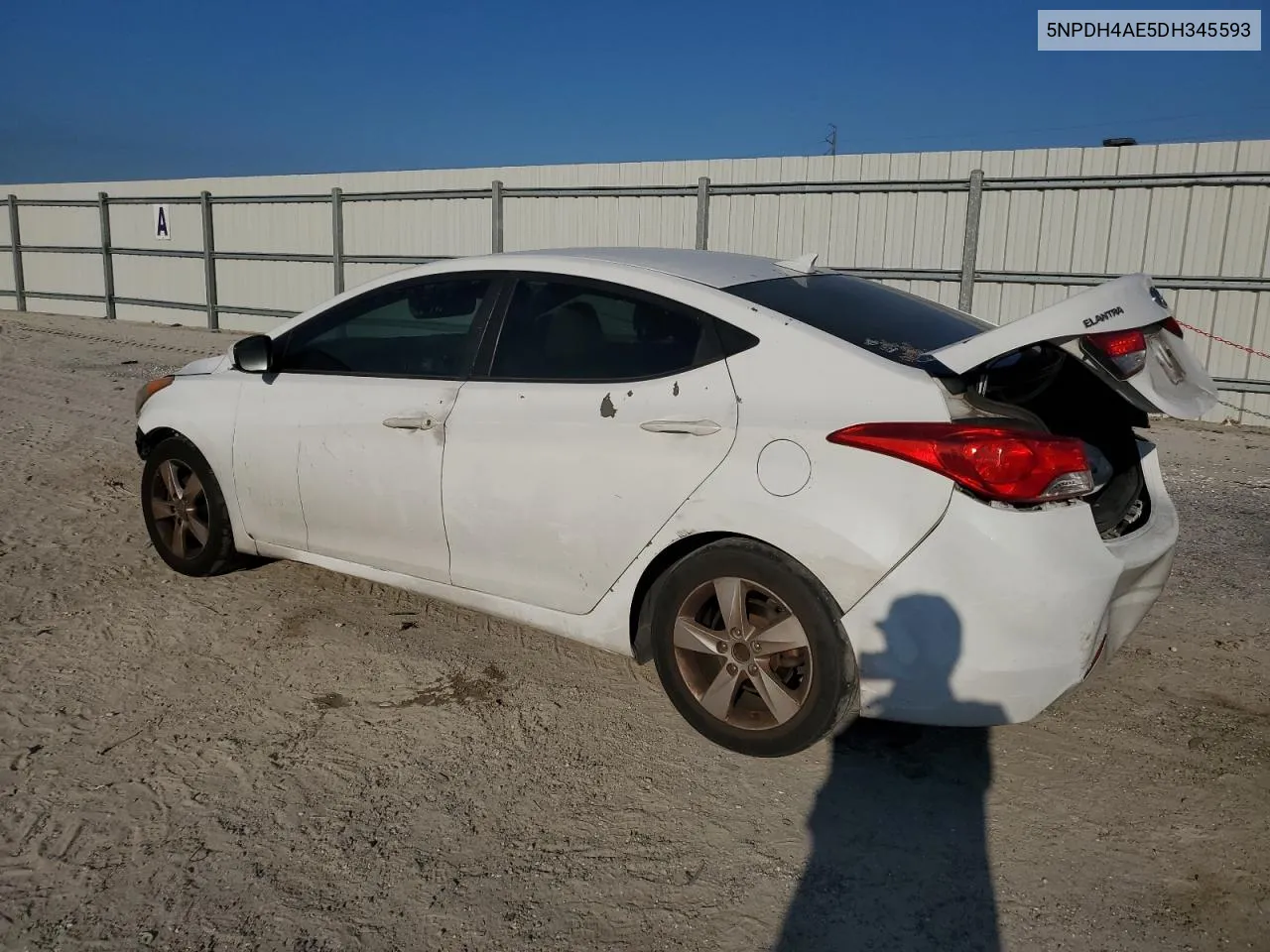 2013 Hyundai Elantra Gls VIN: 5NPDH4AE5DH345593 Lot: 73511184