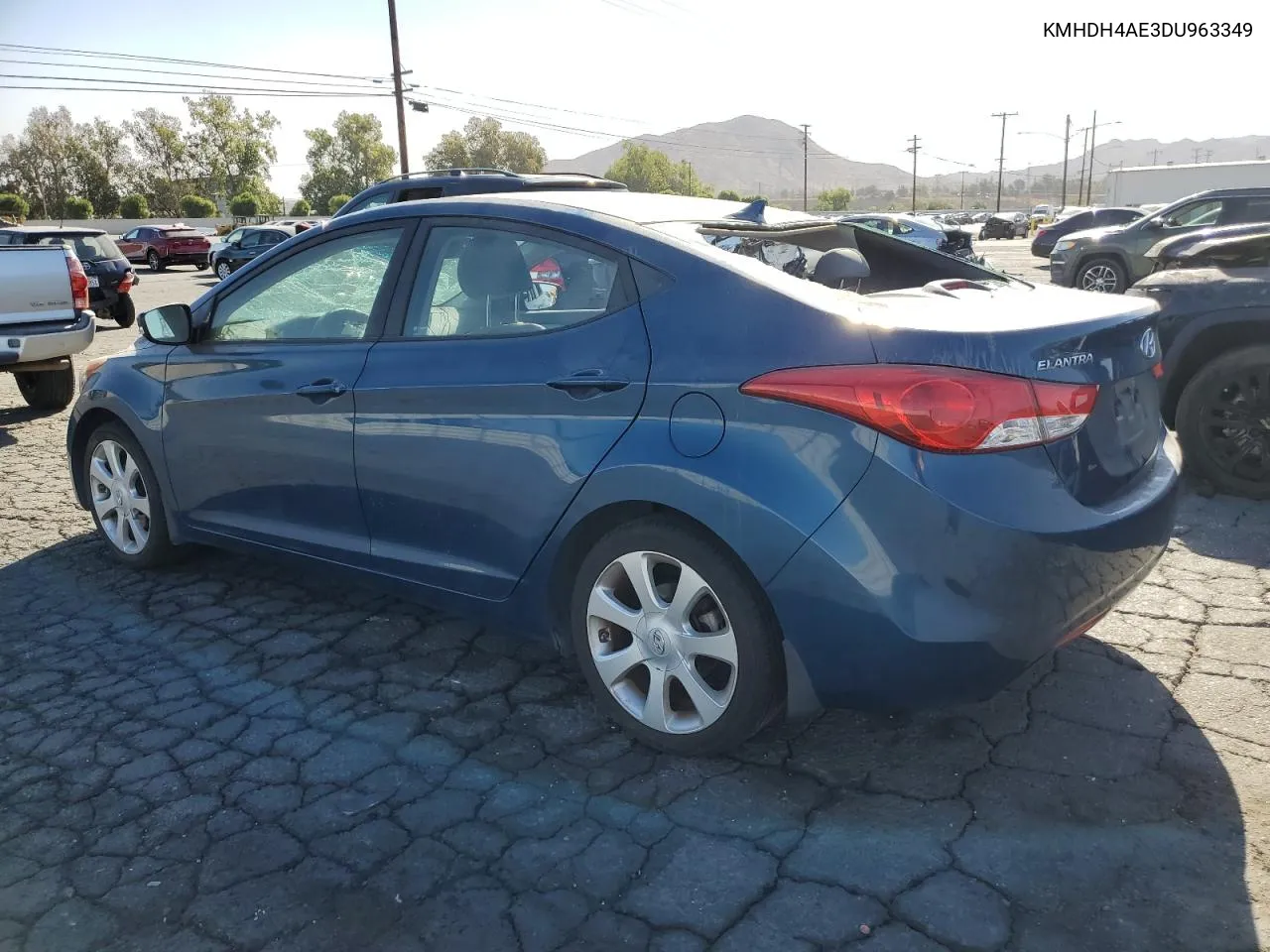 KMHDH4AE3DU963349 2013 Hyundai Elantra Gls