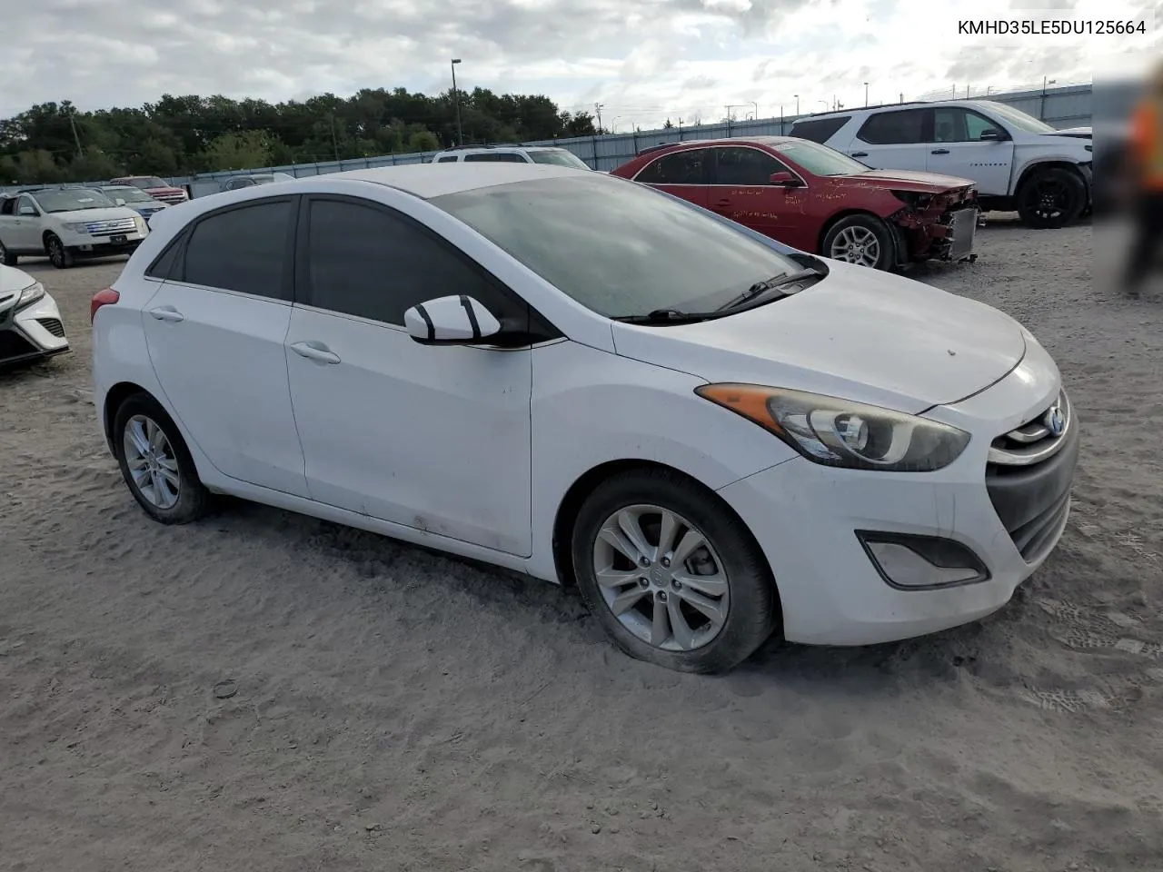 2013 Hyundai Elantra Gt VIN: KMHD35LE5DU125664 Lot: 76659154