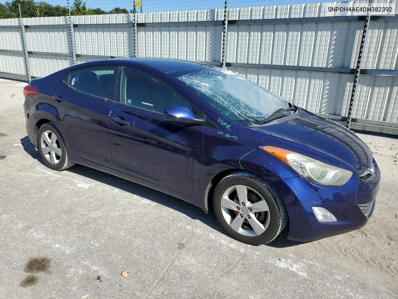 2013 Hyundai Elantra Gls VIN: 5NPDH4AE4DH382392 Lot: 77262134