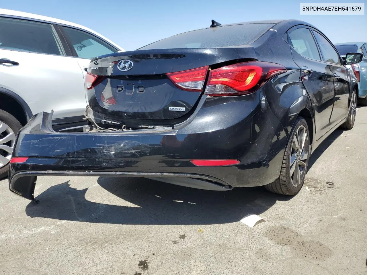 5NPDH4AE7EH541679 2014 Hyundai Elantra Se