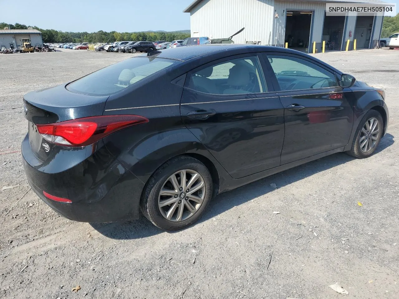 5NPDH4AE7EH505104 2014 Hyundai Elantra Se