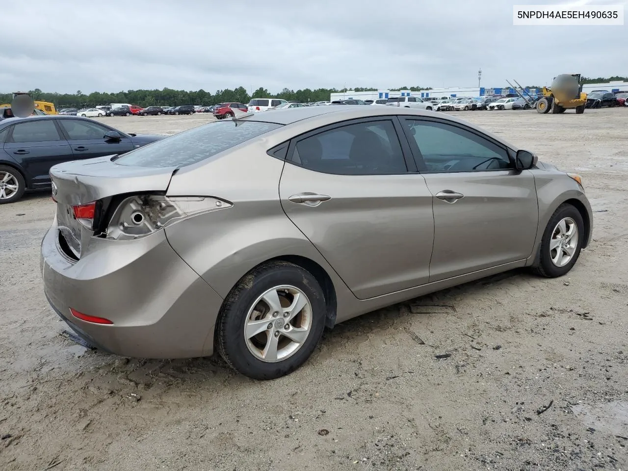 5NPDH4AE5EH490635 2014 Hyundai Elantra Se