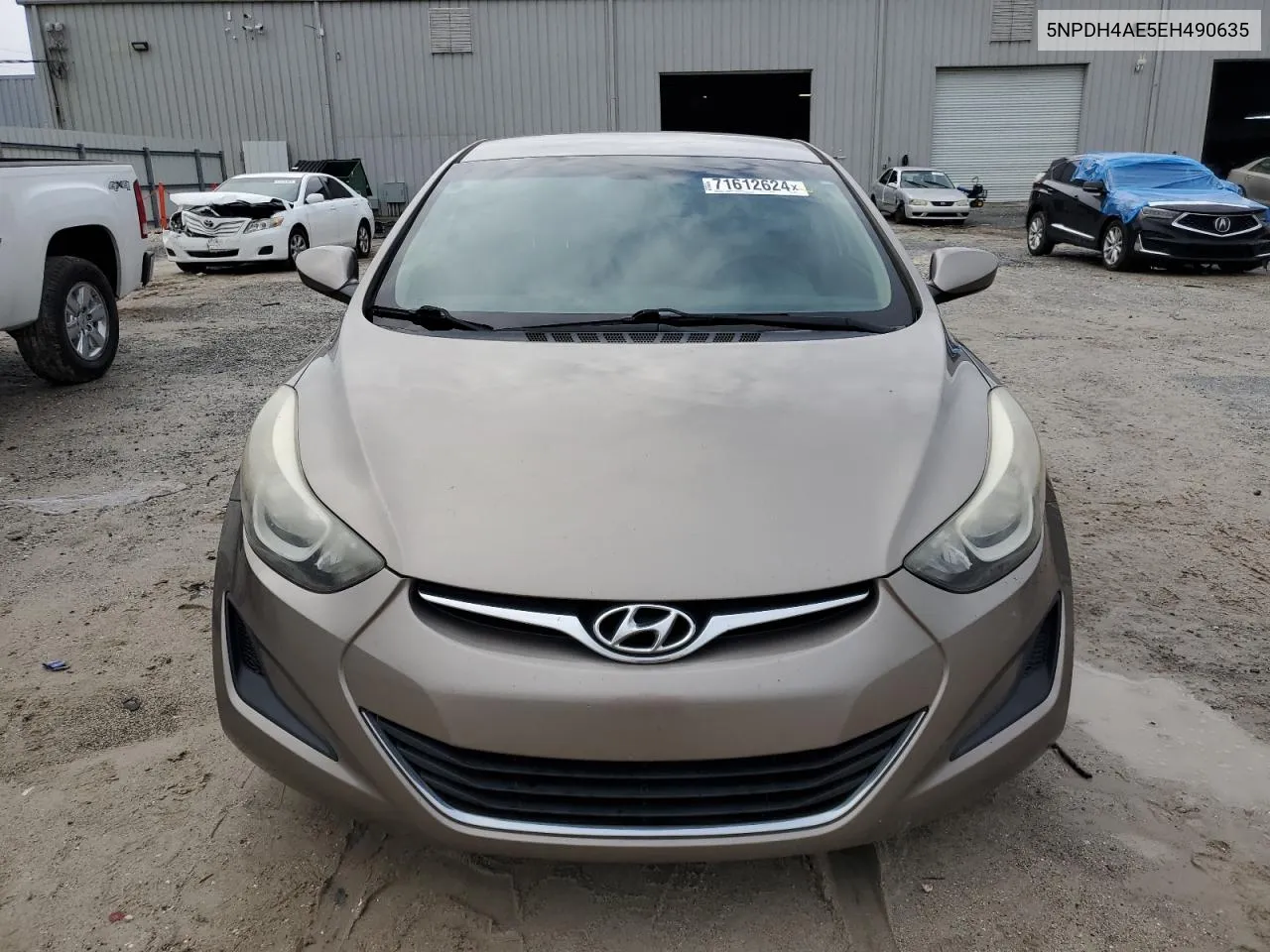 5NPDH4AE5EH490635 2014 Hyundai Elantra Se